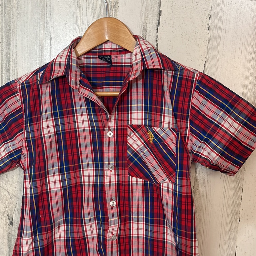 #T46 - boys short sleeve button down size 8 US. POLO ASSN - Picture 2 of 4